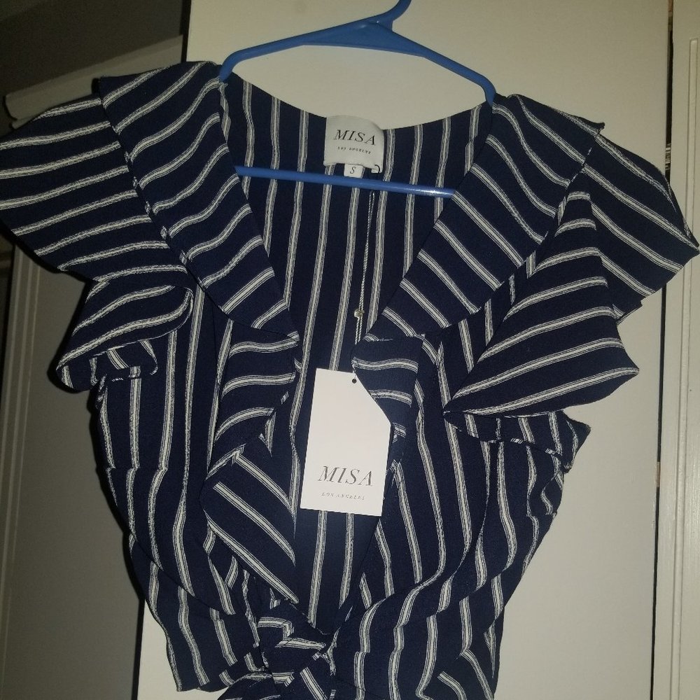 Firm Price🌼NWT Sleeveless Tie Front Blouse - S